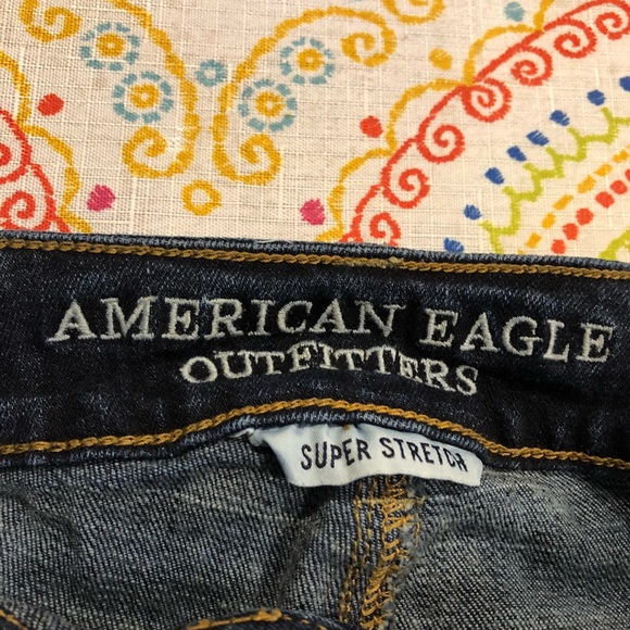 Like New American Eagle 5 pocket Denim Shorts - Picture 2 of 7